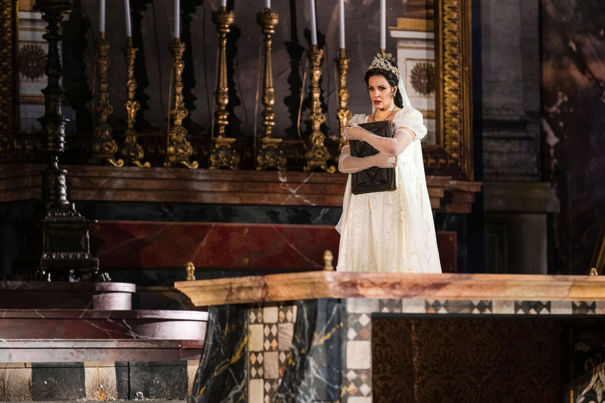 Tosca Tosca wearegiving