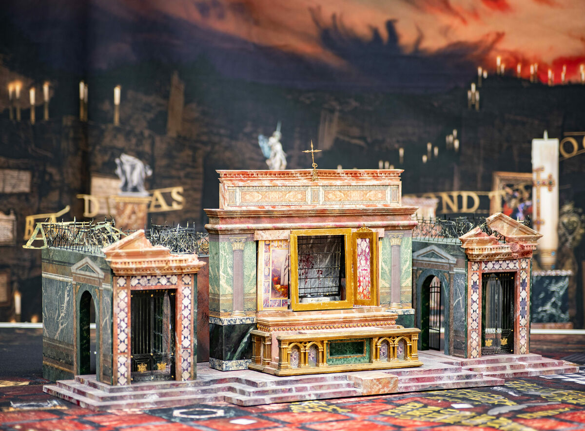 Bühnenbild 2 c Andreas Hafenscher