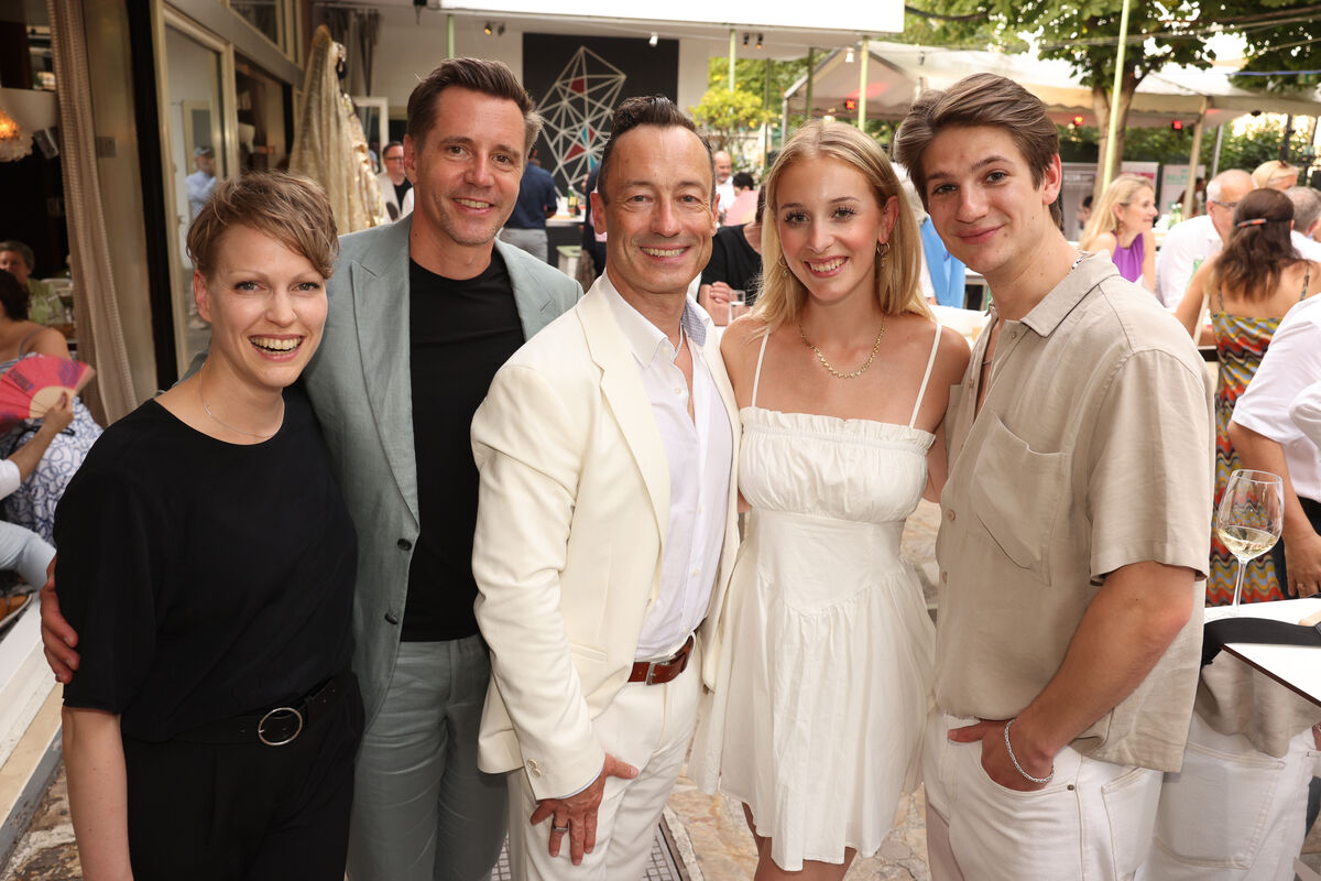 Christian Struppeck und Begleitung Anna Rosa Döller Timotheus Hollweg Christian Struppeck und Begleitung Anna Rosa Döller Timotheus Hollweg